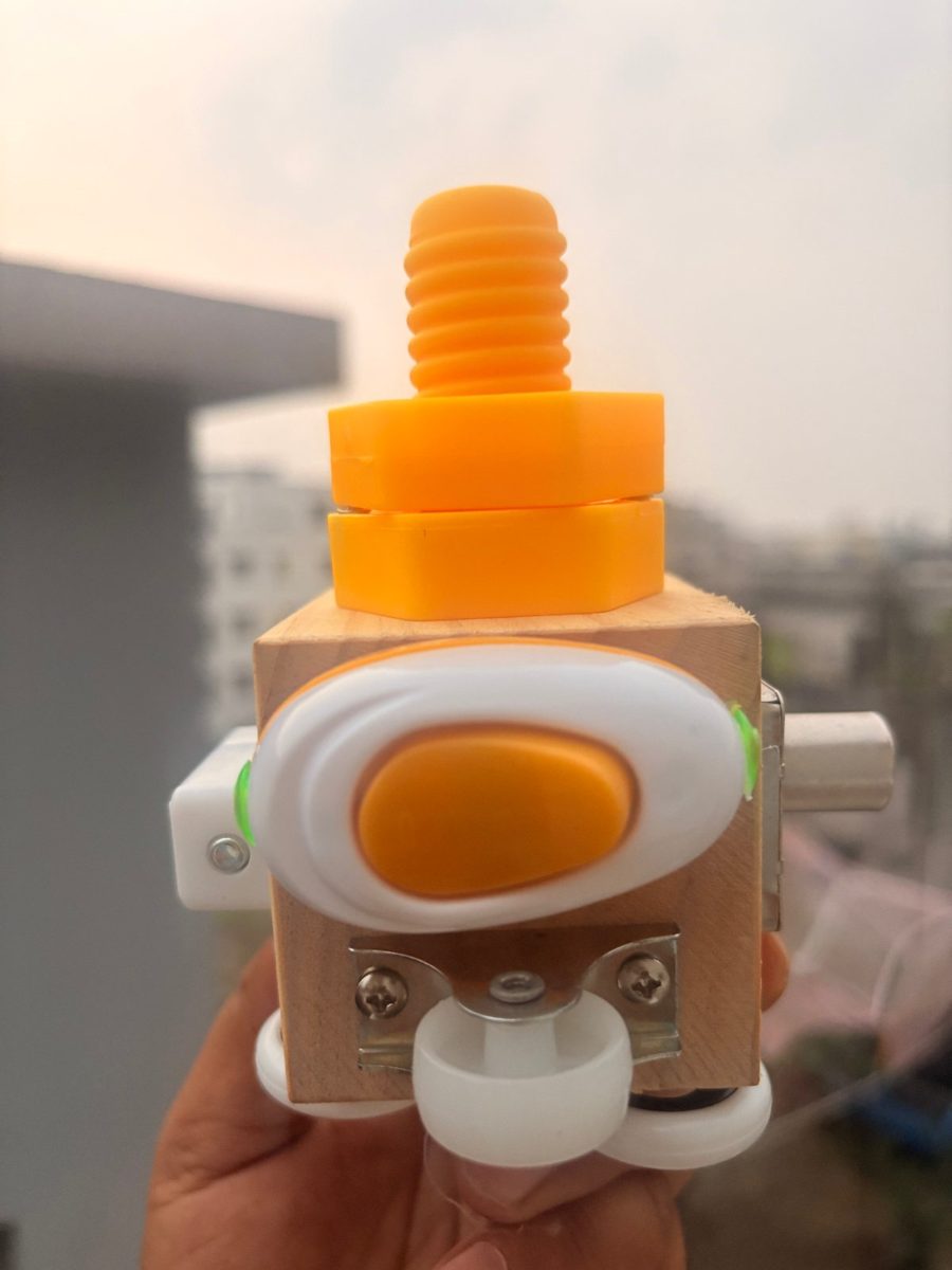 Children's Creative DIY Disassembly and Assembly of Building Block image 5